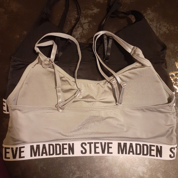 NWOT Women's 2 Pack Steve Madden Sports Bras. - Picture 6 of 6